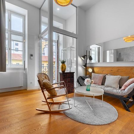 Elegant Apartments Located In The Centre Of Praha Bagian luar foto