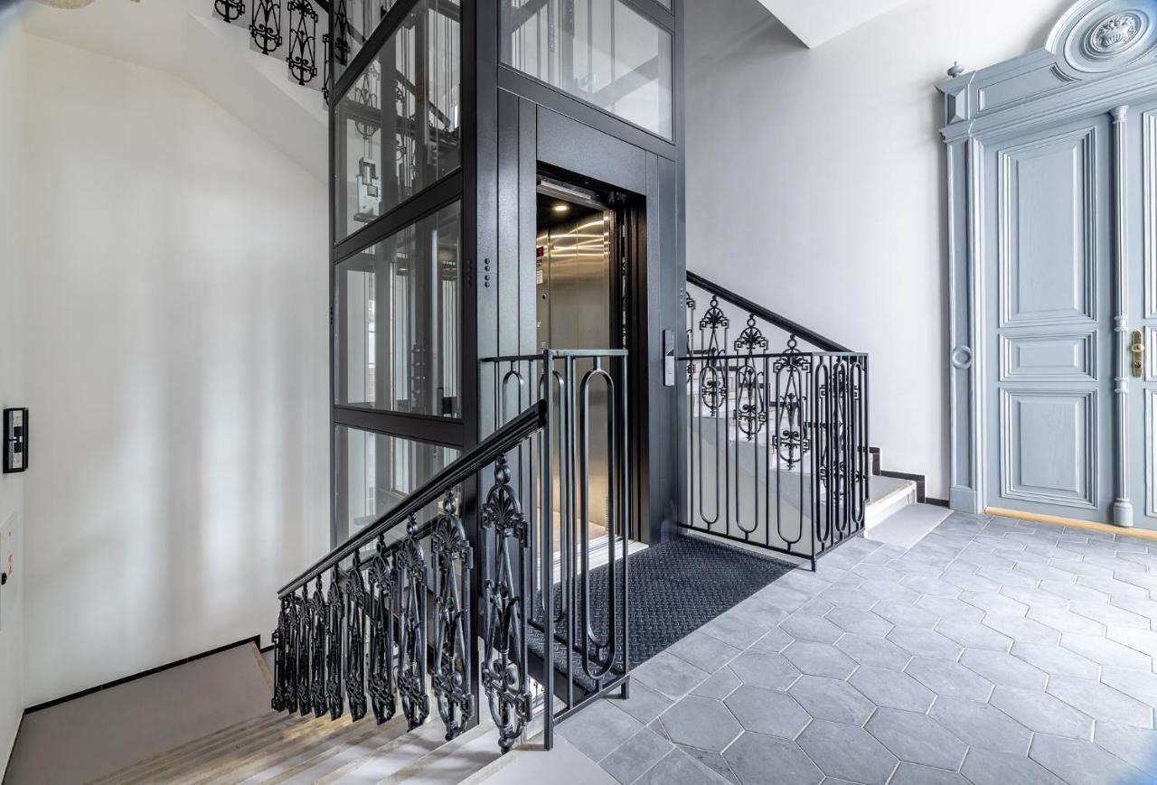 Elegant Apartments Located In The Centre Of Praha Bagian luar foto