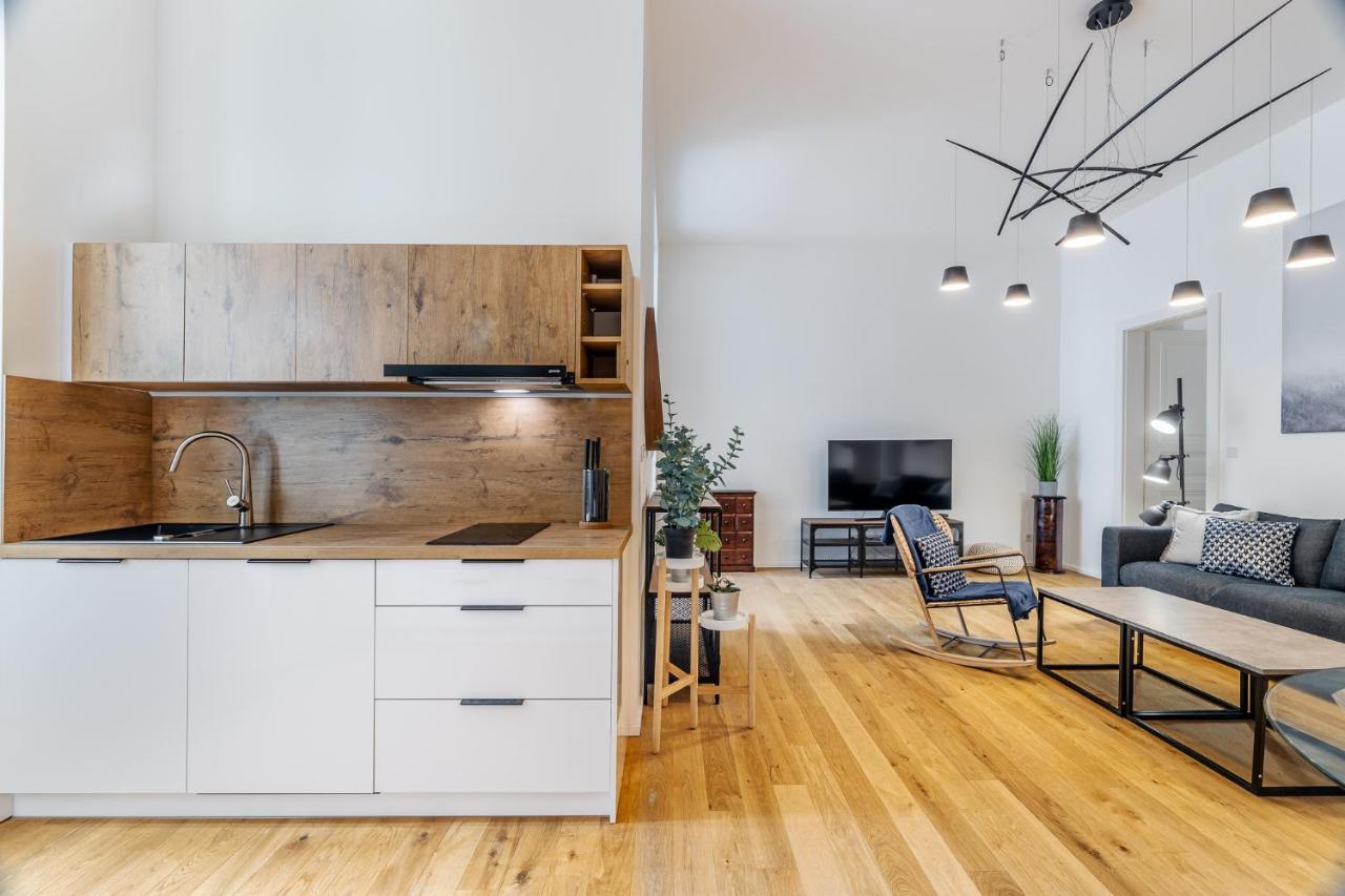 Elegant Apartments Located In The Centre Of Praha Bagian luar foto